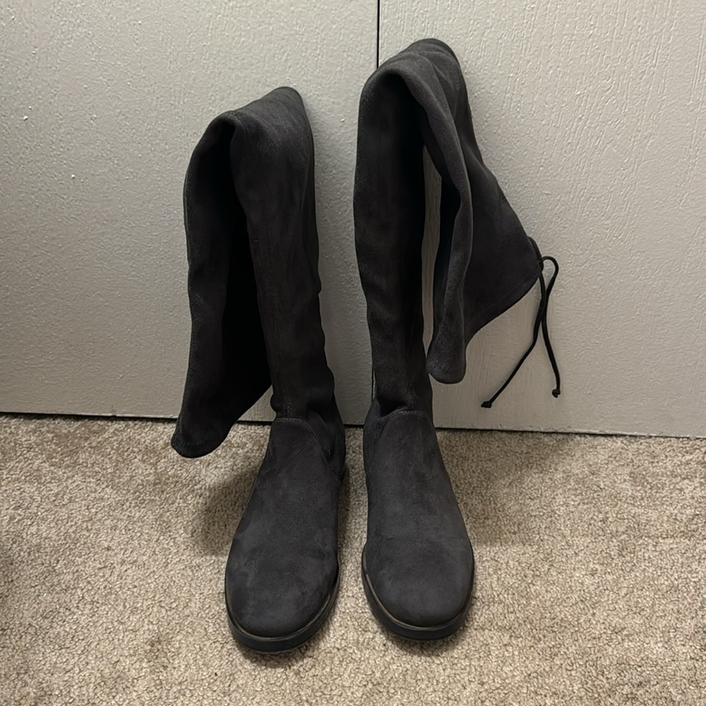 The Jocey - Slate Medium Gray Stretch Suede
